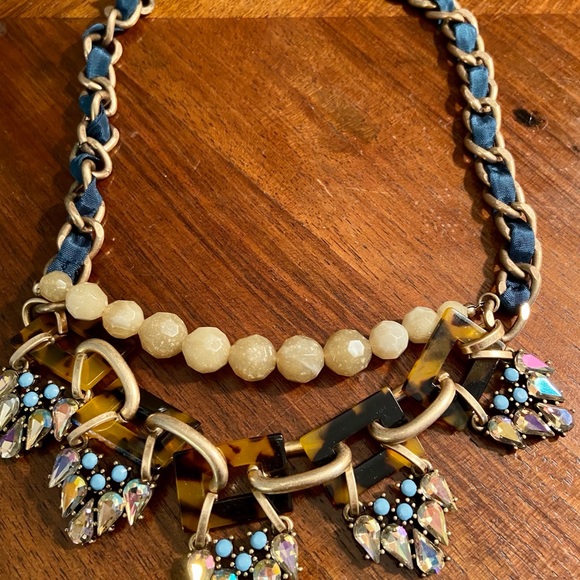 Retro necklace w/ green ribbon woven - Picture 3 of 3